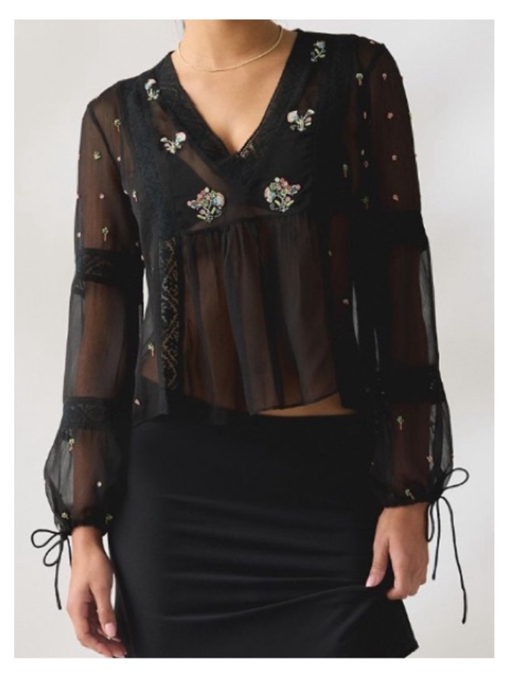 🟤NWT KIMCHI BLUE Lara Floral Embroidered Sheer Long Sleeve Blouse in Black